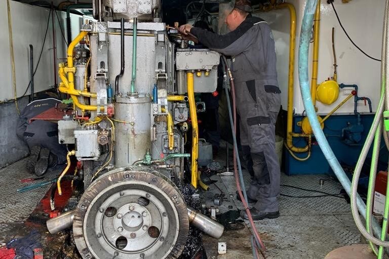 Hermotorisering Scania DI16